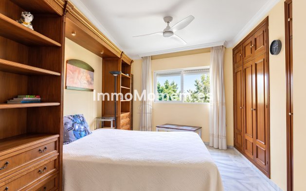 Resale - Apartment - Fuengirola - Fuengirola Centro