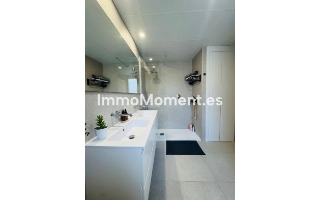 Resale - Apartment - Marbella - Marbella Centro