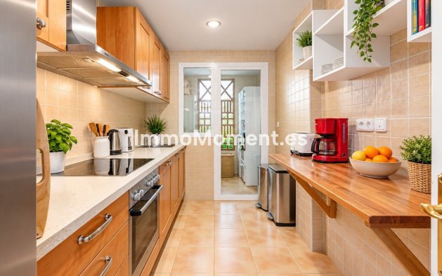 Reventa - Apartamento - Benahavís - Los Arqueros