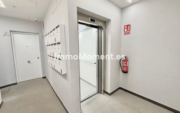 Reventa - Apartamento - Fuengirola - Los Boliches