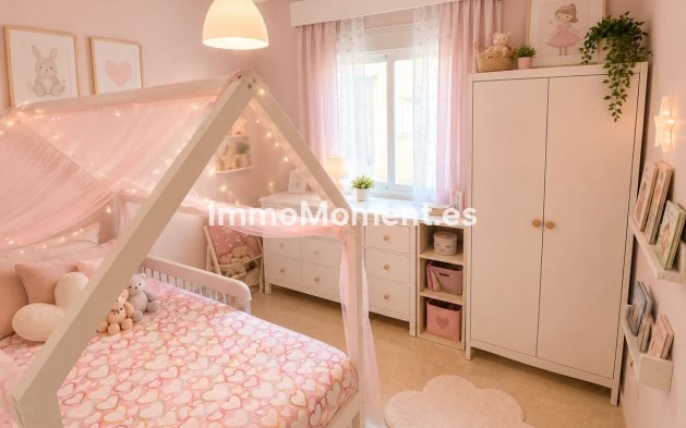 Wiederverkauf - Wohnung - Estepona  - Estepona Centro