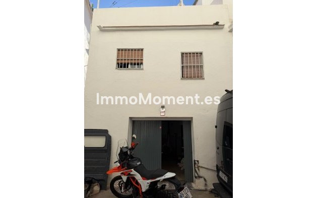 Reventa - Villa independiente - Marbella - Marbella Centro