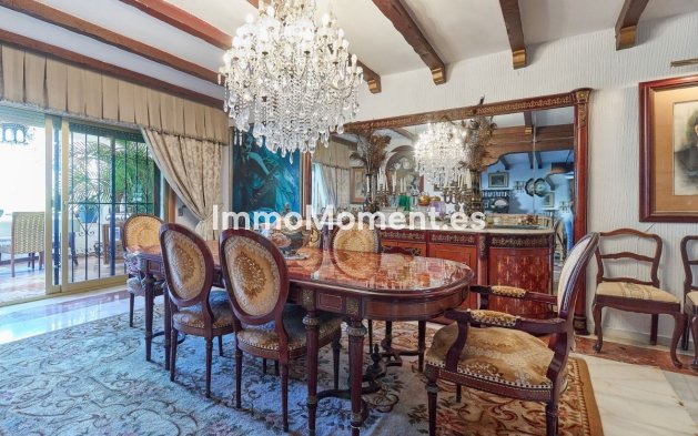 Wiederverkauf - Freistehende Villa - Marbella - Marbella Centro