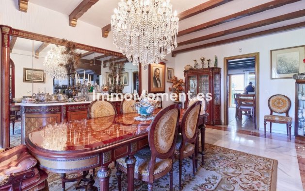 Wiederverkauf - Freistehende Villa - Marbella - Marbella Centro