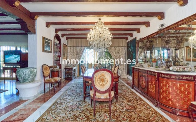 Wiederverkauf - Freistehende Villa - Marbella - Marbella Centro