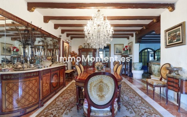 Wiederverkauf - Freistehende Villa - Marbella - Marbella Centro