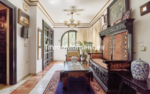 Wiederverkauf - Freistehende Villa - Marbella - Marbella Centro