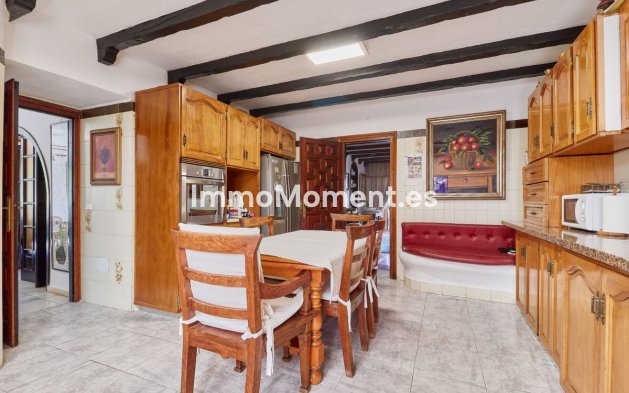 Wiederverkauf - Freistehende Villa - Marbella - Marbella Centro