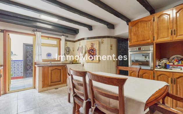 Wiederverkauf - Freistehende Villa - Marbella - Marbella Centro