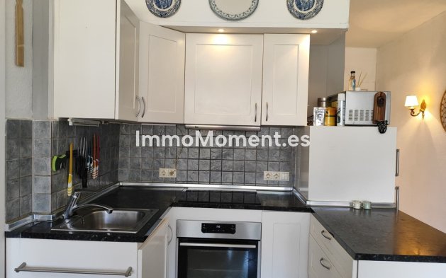 Resale - Apartment - Fuengirola - Fuengirola Centro