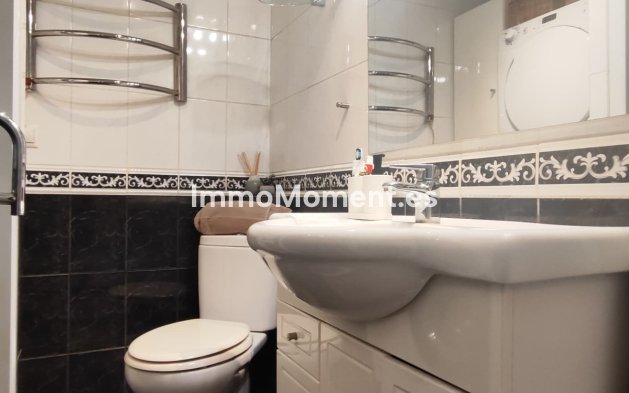 Resale - Apartment - Fuengirola - Fuengirola Centro