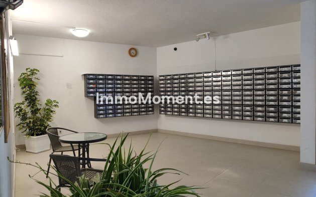 Resale - Apartment - Fuengirola - Fuengirola Centro