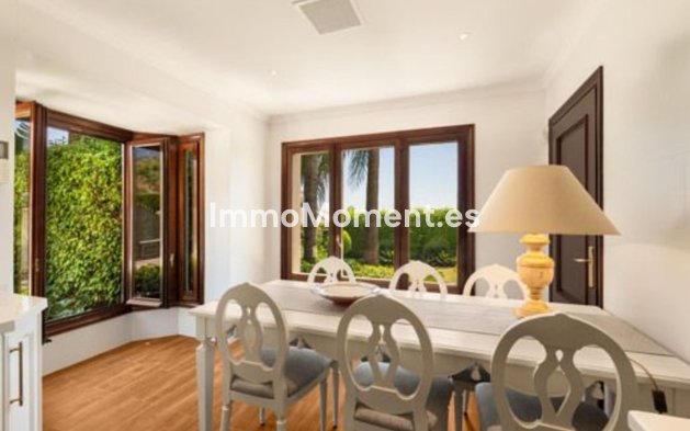 Wiederverkauf - Freistehende Villa - Marbella - Sierra Blanca