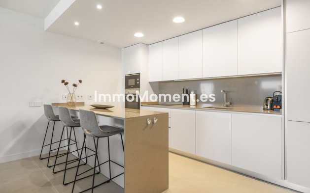 Wiederverkauf - Wohnung - Estepona  - Estepona Centro