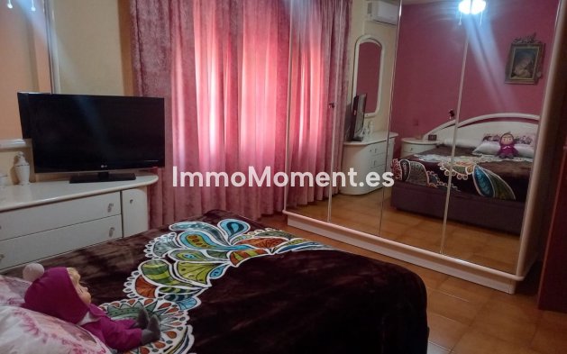 Resale - Townhouse - Estepona - Estepona Centro