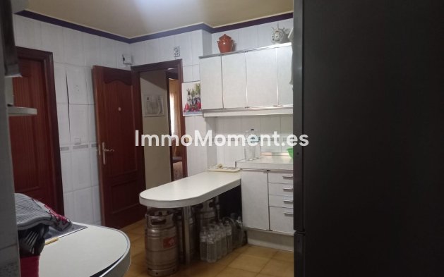 Resale - Townhouse - Estepona - Estepona Centro