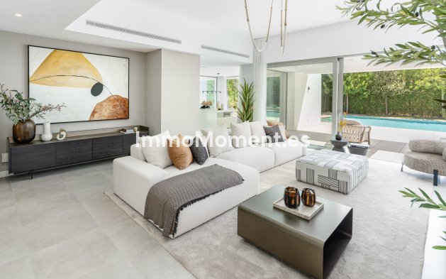 New Build - Detached villa - Estepona
