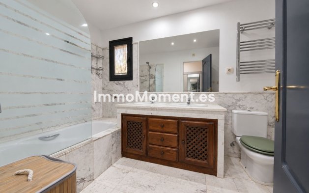 Bestaande woning - Appartement - Estepona  - Estepona Centro