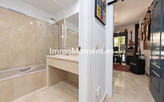 Bestaande woning - Appartement - Estepona  - Estepona Centro