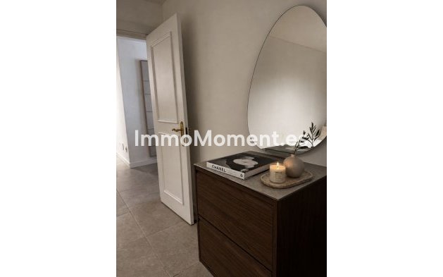 Wiederverkauf - Wohnung - Marbella - Nueva Andalucía