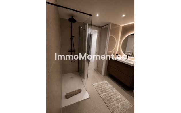 Wiederverkauf - Wohnung - Marbella - Nueva Andalucía