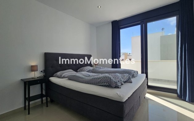 Bestaande woning - Vrijstaande villa - Orihuela Costa - Villamartín