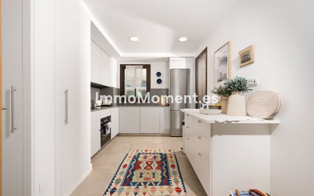 Bestaande woning - Appartement - Estepona  - Estepona Centro