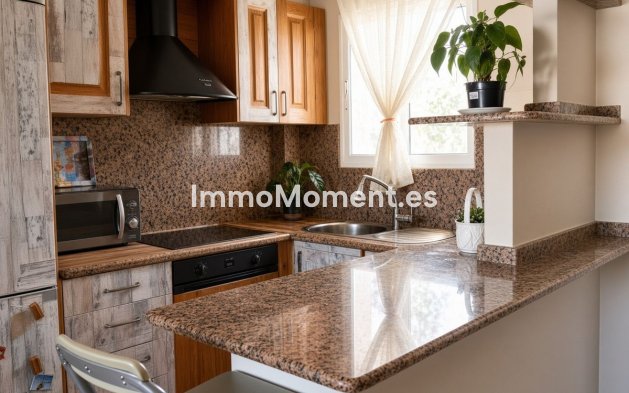 Resale - Apartment - Marbella - La Campana