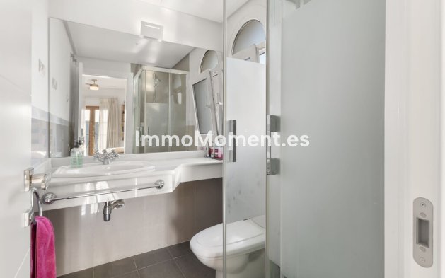 Wiederverkauf - Freistehende Villa - Estepona  - Estepona Centro