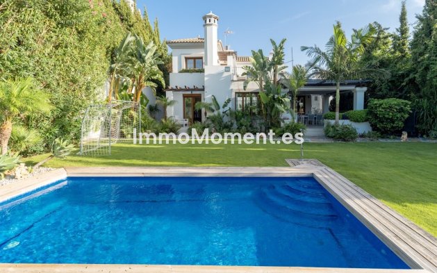 Wiederverkauf - Freistehende Villa - Estepona  - Estepona Centro