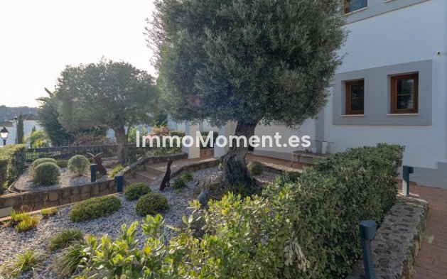 Wiederverkauf - Freistehende Villa - Estepona  - Estepona Centro