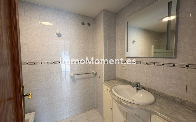 Resale - Apartment - Alfaz del Pi - Albir
