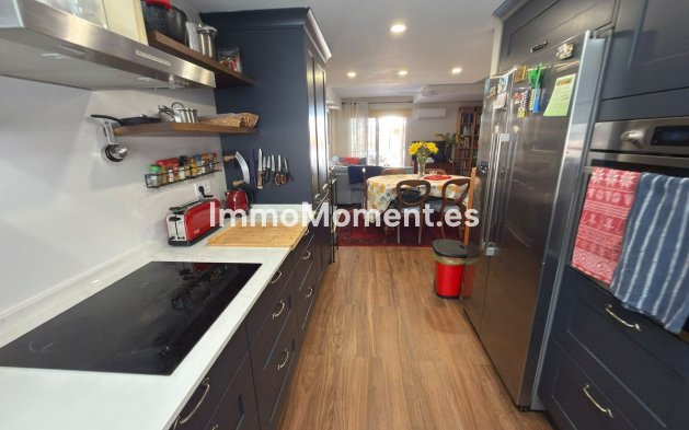 Resale - Townhouse - Marbella - Marbella Centro