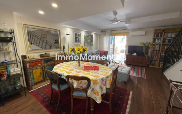 Resale - Townhouse - Marbella - Marbella Centro