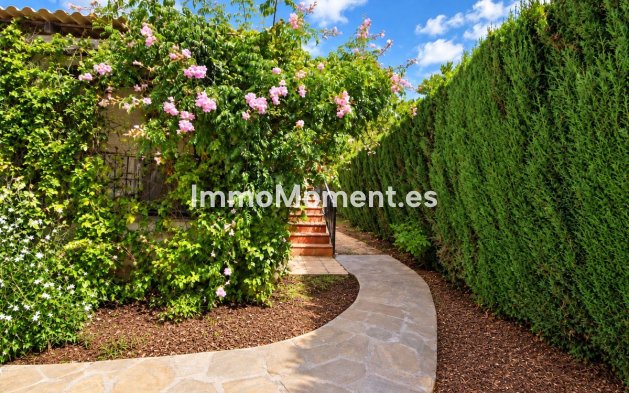 Resale - Detached villa - Marbella - Marbella Centro