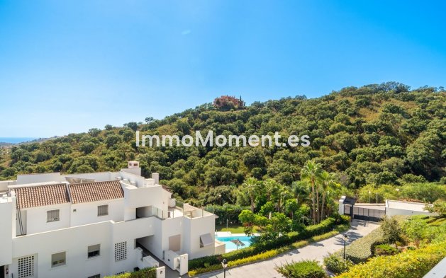 Resale - Apartment - Marbella - La Mairena