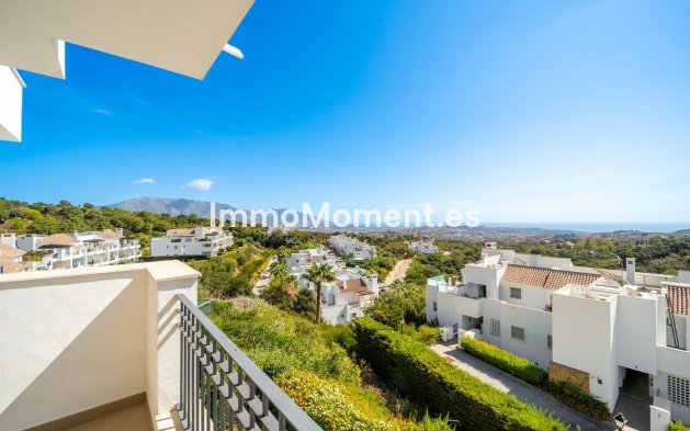 Resale - Apartment - Marbella - La Mairena