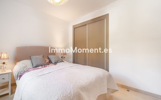 Resale - Apartment - Marbella - La Mairena