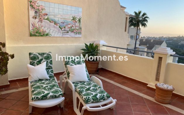 Resale - Apartment - Marbella - Elviria