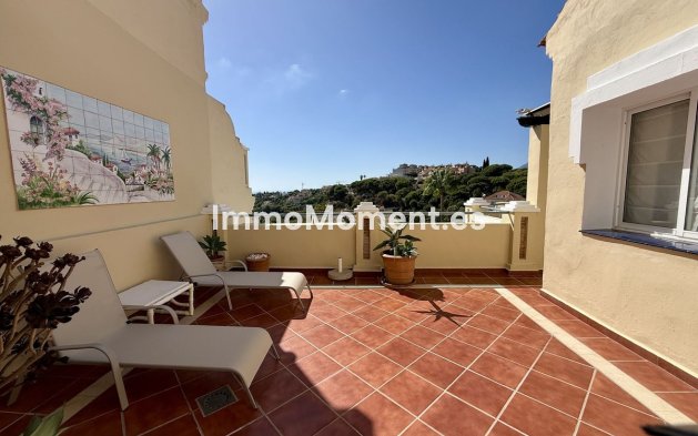 Resale - Apartment - Marbella - Elviria