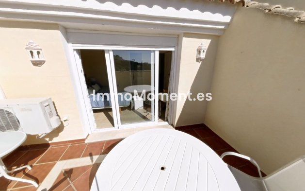 Resale - Apartment - Marbella - Elviria