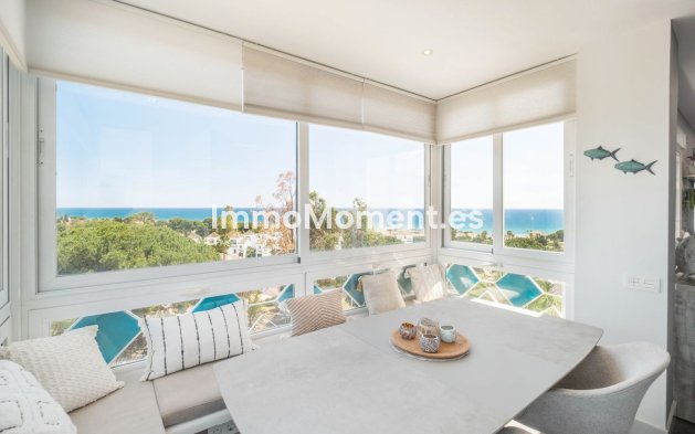 Resale - Apartment - Marbella - Costabella