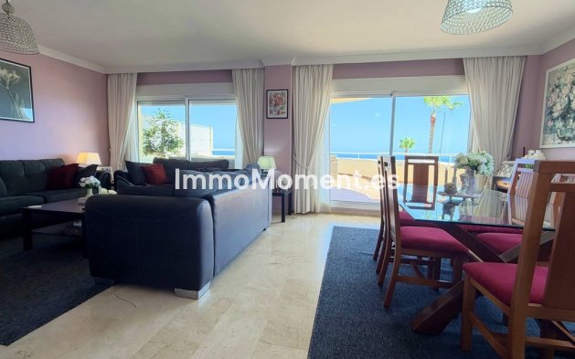 Resale - Apartment - Estepona - Estepona Centro