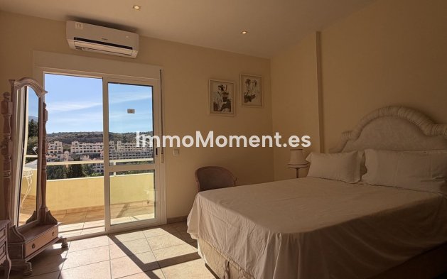 Wiederverkauf - Freistehende Villa - Estepona  - Valle Romano