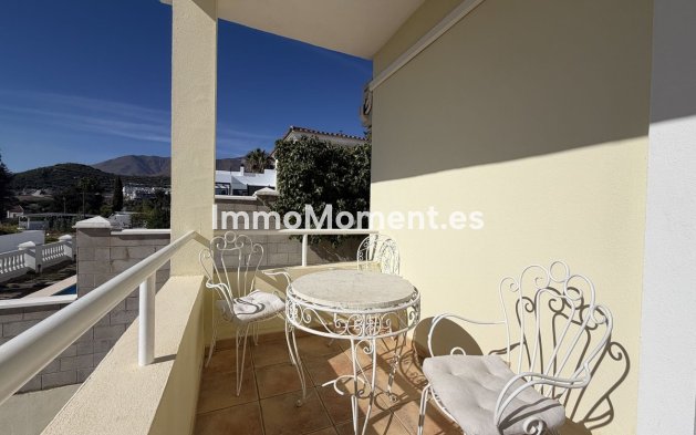Wiederverkauf - Freistehende Villa - Estepona  - Valle Romano