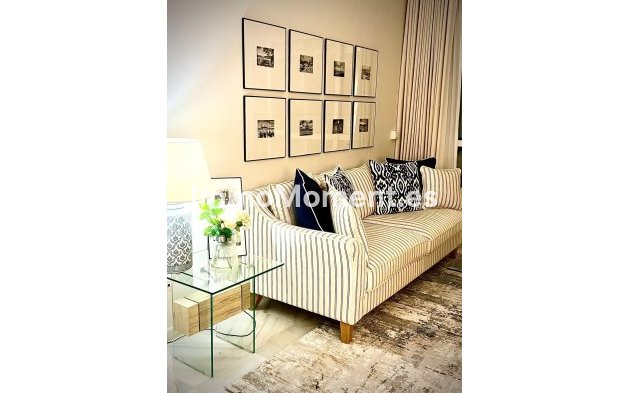 Wiederverkauf - Wohnung - Marbella - Nueva Andalucía