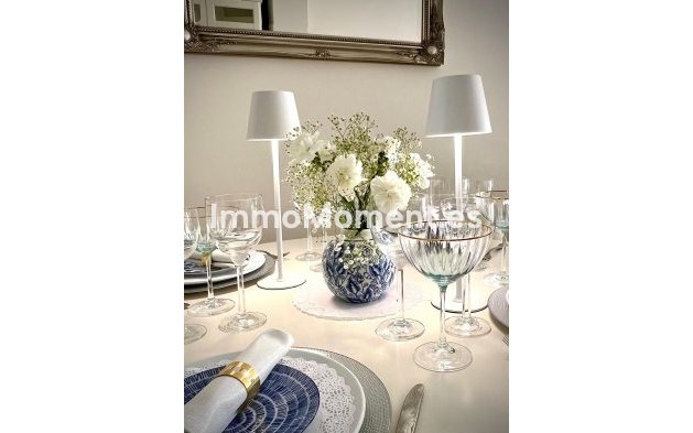 Wiederverkauf - Wohnung - Marbella - Nueva Andalucía