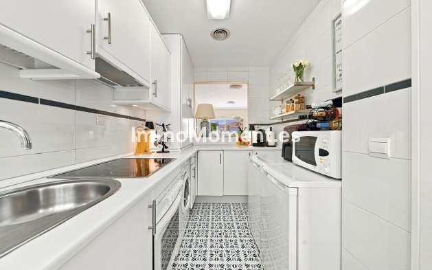 Wiederverkauf - Wohnung - Marbella - Nueva Andalucía