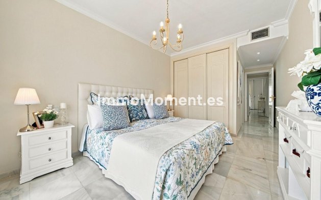 Wiederverkauf - Wohnung - Marbella - Nueva Andalucía