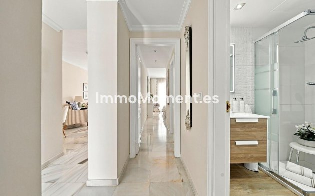 Wiederverkauf - Wohnung - Marbella - Nueva Andalucía